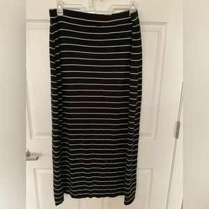 Black+White Striped Maxi Skirt, XL - Old Navy